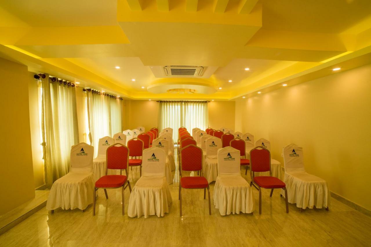 Hotel Task International Pokhara Exterior foto